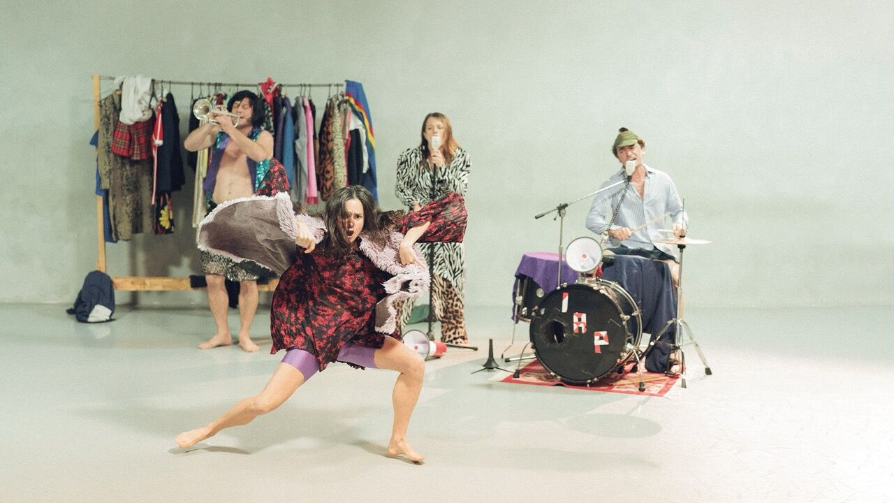 Brut_Movement(©ArnaudBeelen)_0005_Brut_Movement(©ArnaudBeelen)-2 Large