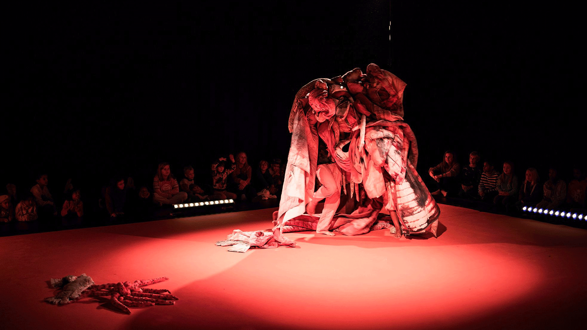 Lava-Forest---Nicole-Schuchardt-_0004_8c9a591a5fea87a90bf1405148dd5650c870abaf-1966x1311