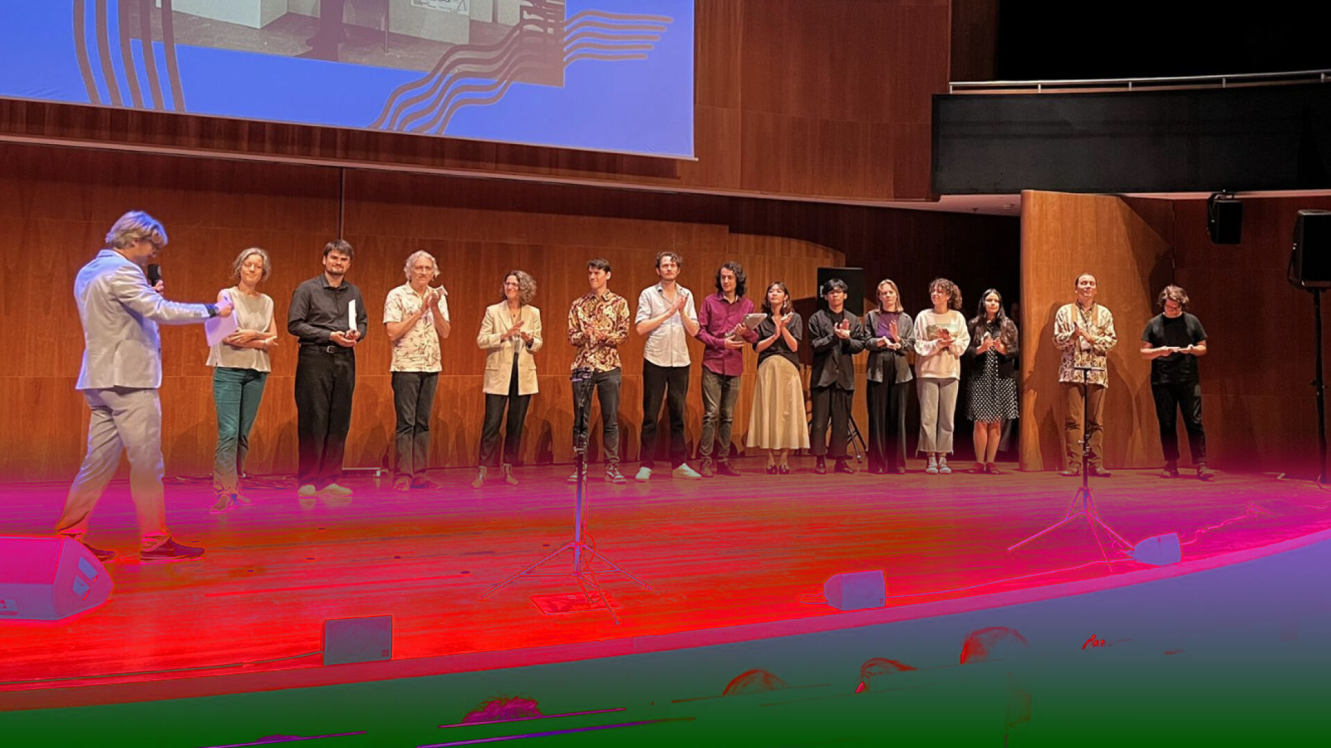 Over Tera de Marez Oyens Prijs