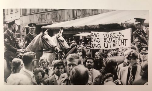 Stadhuistoneel presenteert: The Roaring Nineties: Utrecht platzak
