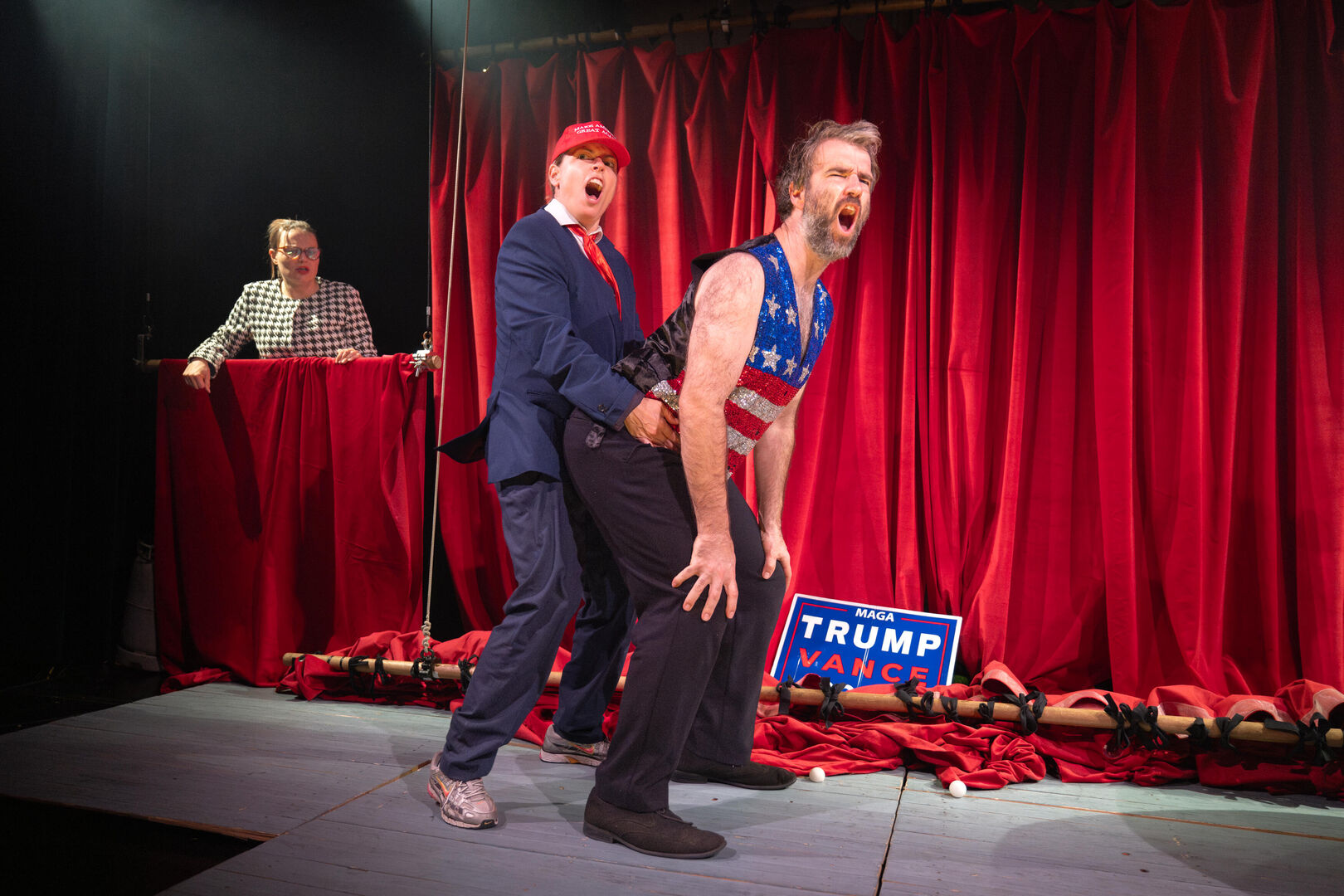 Theatertroep - Apocalyps6