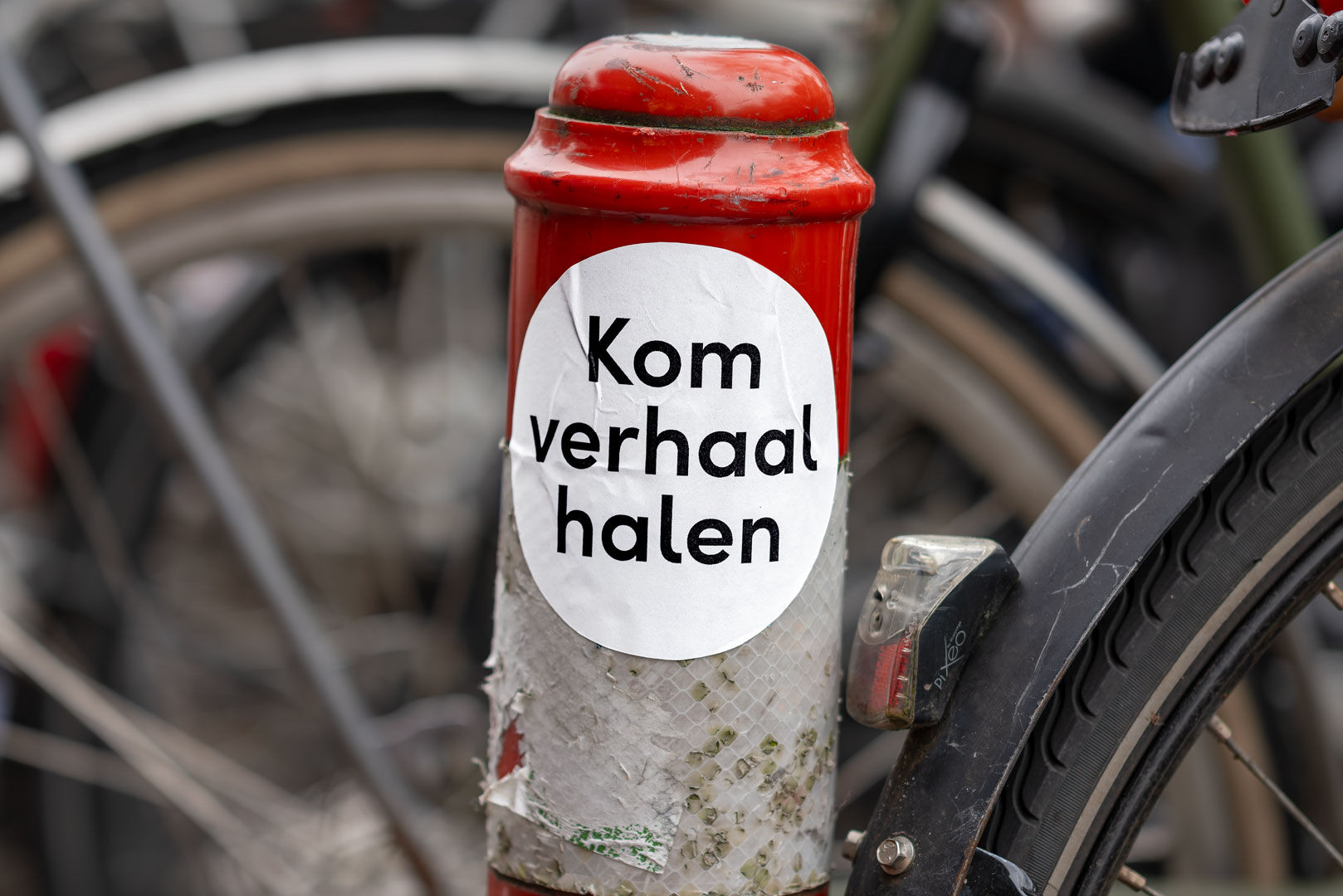 Verhalen komen pas tot leven als iemand kijkt, luistert en meebeweegt.