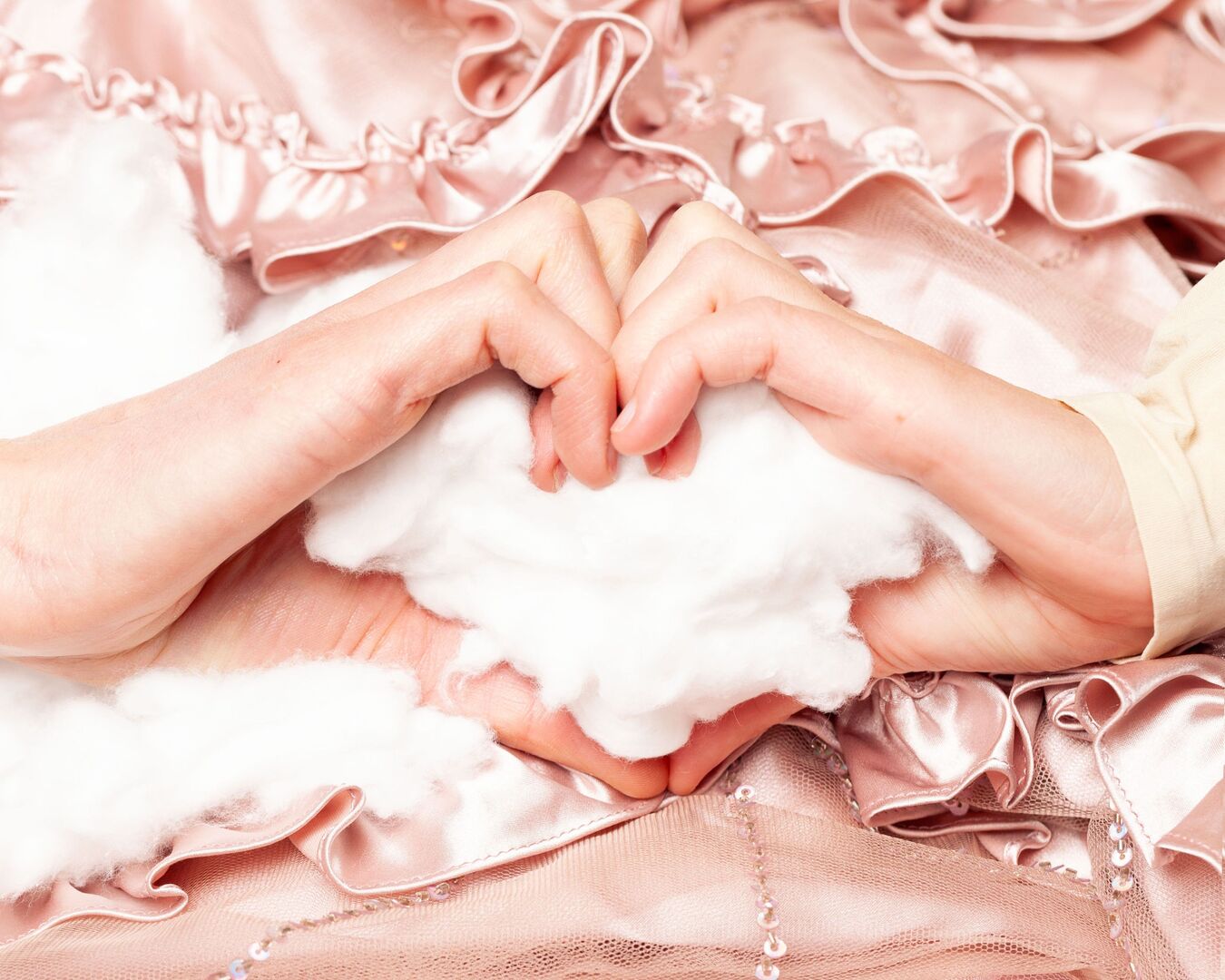 Wie van jullie neemt in het maakproces de meeste risico’s op inhoudelijk of artistiek vlak?